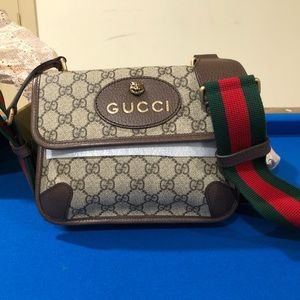Gucci Unisex Messenger Bag - NWT
